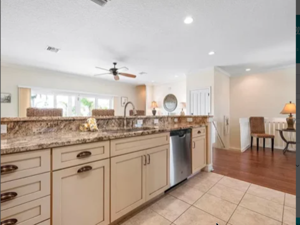 Holmes Beach Retreat with Private Pool on Anna Maria Island